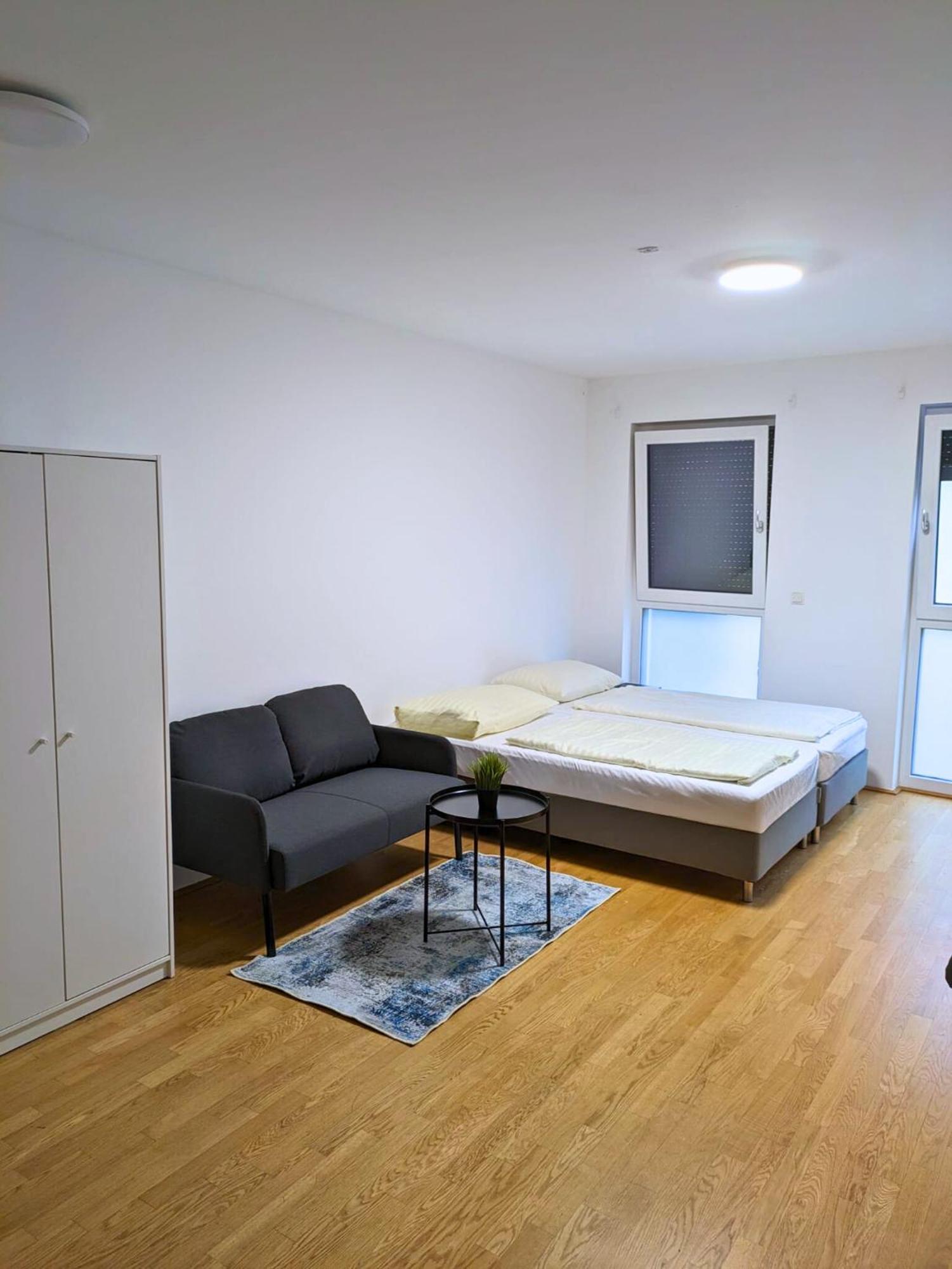 Vienna'S Danube Apartments Exterior foto